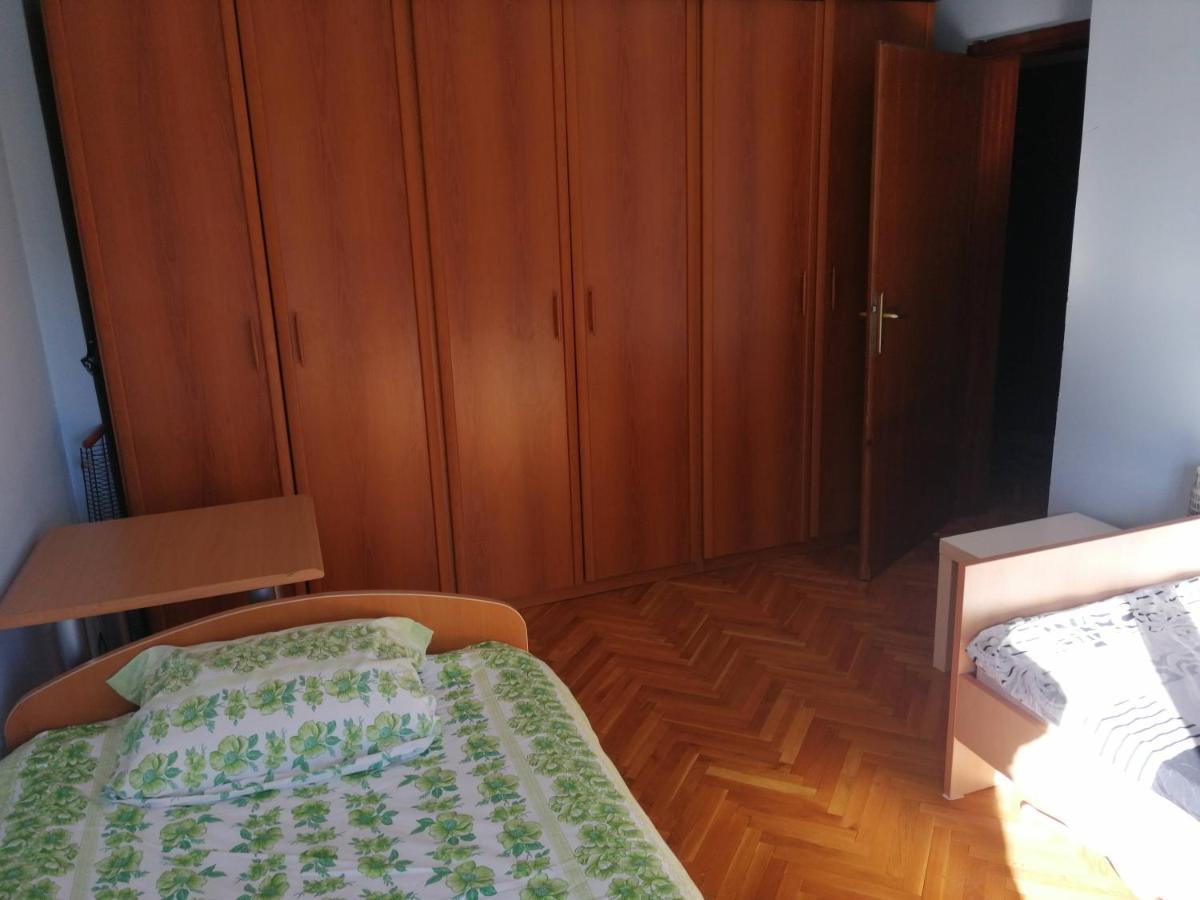 Anev's apartments Center Skopje Buitenkant foto
